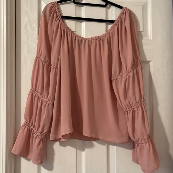 Cece Dusty Rose on/off shoulder blouse with ruffled sleeves size XL - Picture 4 of 5